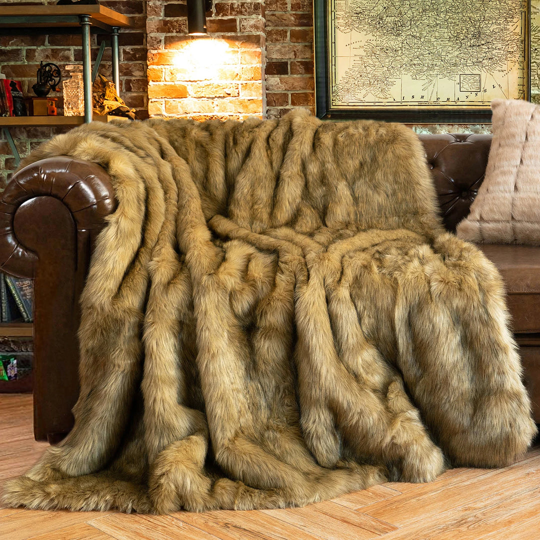 Luxury Faux Fur Throw Blanket for Sofa and Bed
