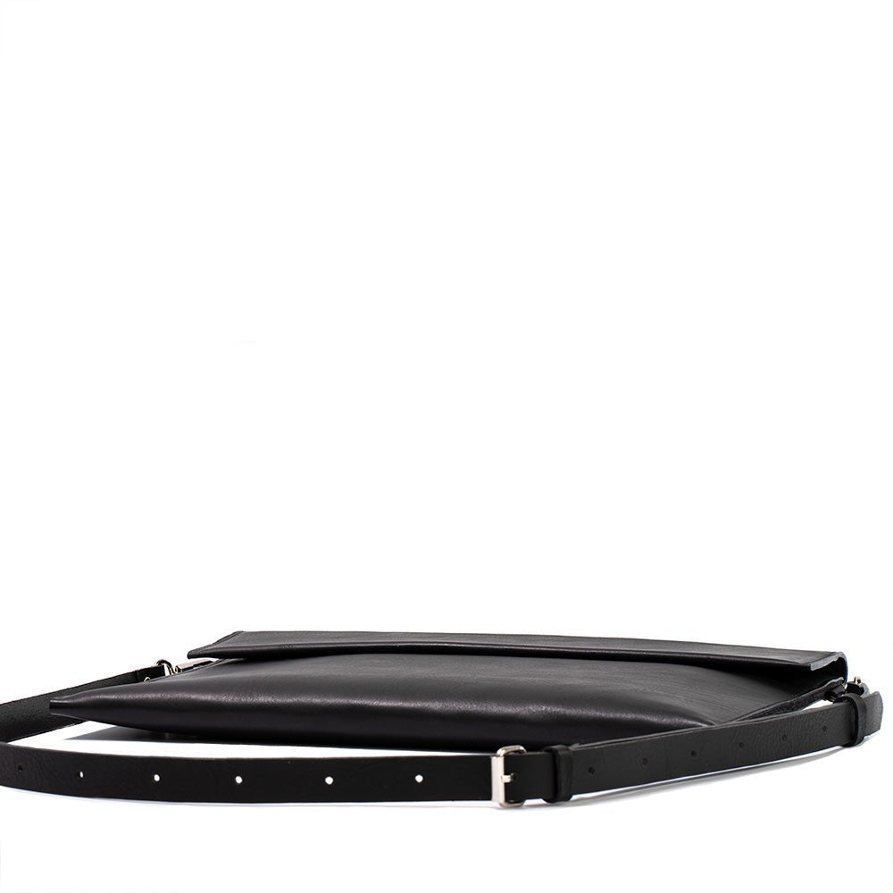 Leather Bag for MacBook - The Minimalist 2.0 - Polendo Design